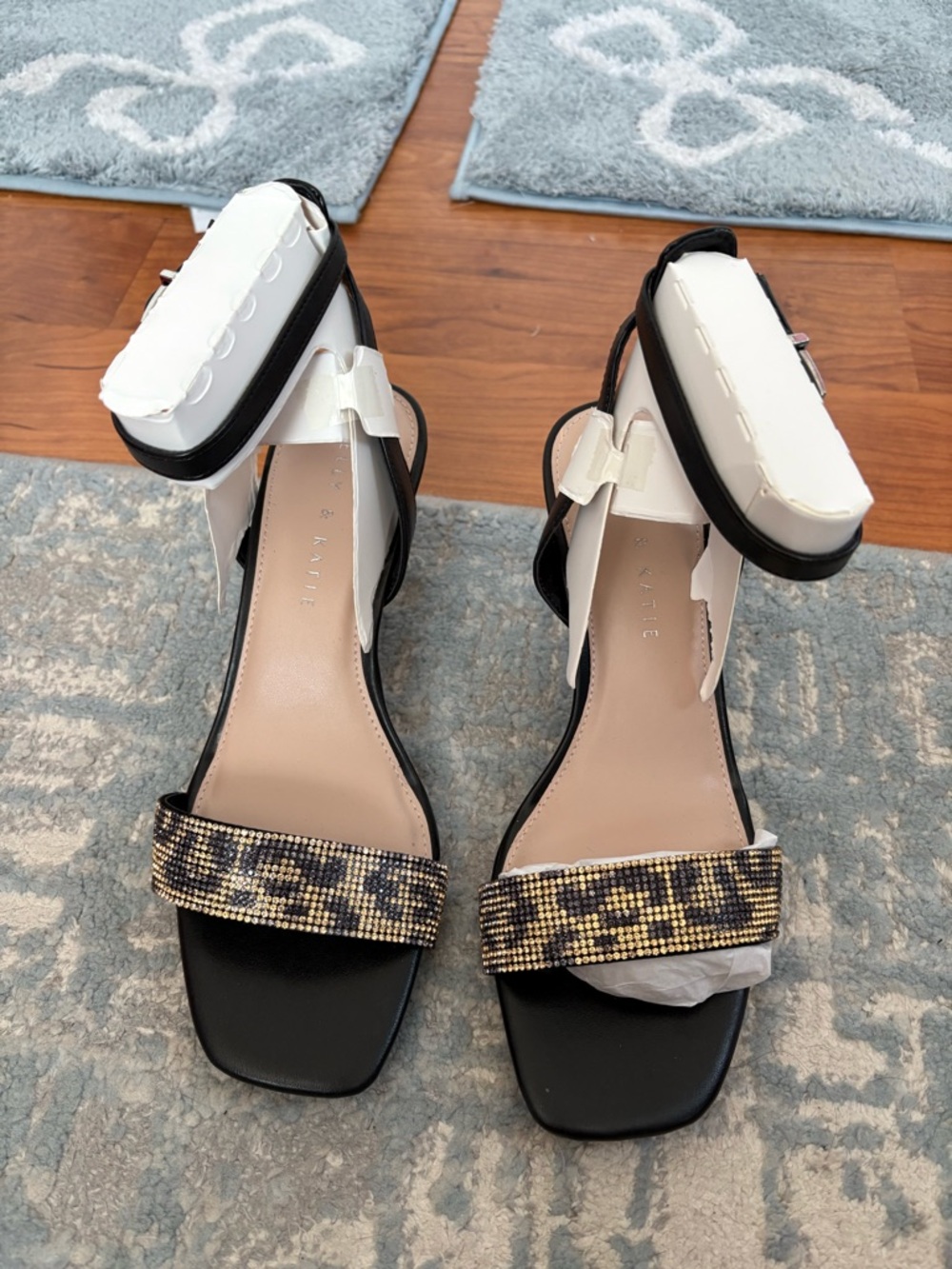 Kelly & Katie Mayla Sandal